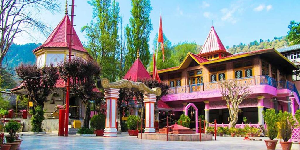 8. Nainadevi Temple - Nainital, Uttarakhand